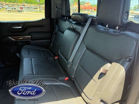Used 2022 Chevrolet Silverado 1500 RST w/ Convenience Package II AWD/4WD image 17