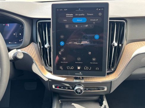 New 2026 Volvo XC60 B5 Plus w/ Climate Package image 14