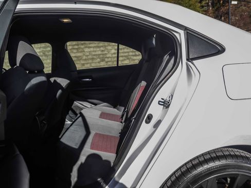 Certified 2023 Toyota Corolla SE image 19