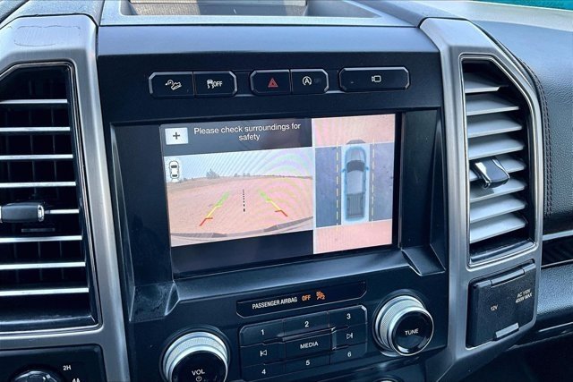 Used 2017 Ford F150 Platinum w/ Equipment Group 701A Luxury AWD/4WD image 15