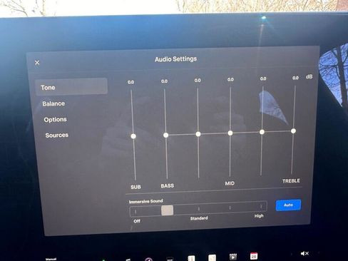 Used 2023 Tesla Model X image 35