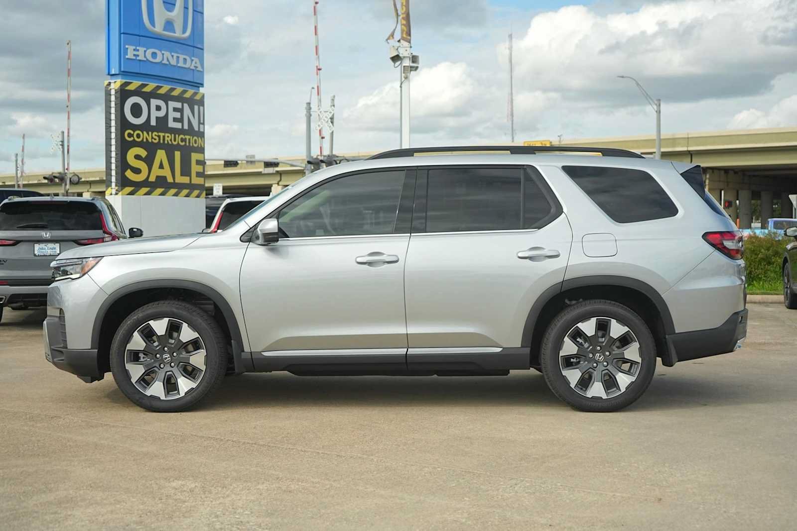 New 2026 Honda Pilot Elite image 3