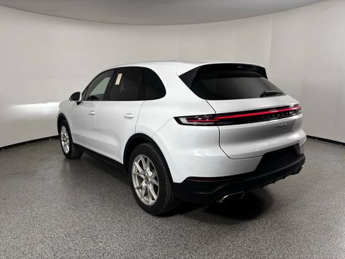 Certified 2024 Porsche Cayenne w/ Premium Package Plus (PFM) image 3