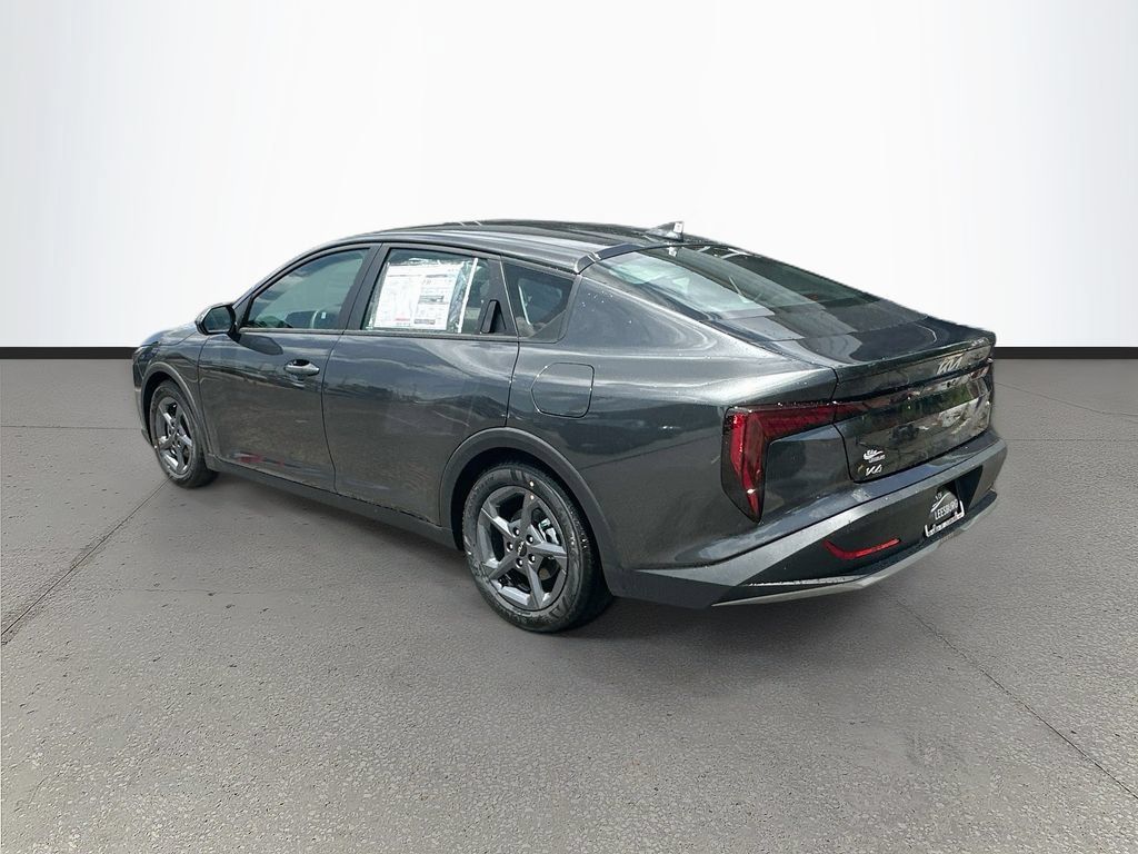 New 2026 Kia K4 FWD image 5