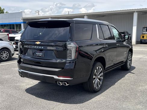New 2026 Chevrolet Tahoe High Country AWD/4WD image 4