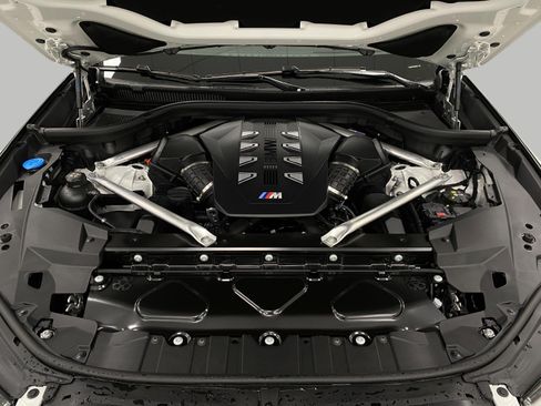 New 2026 BMW X5 M60i AWD/4WD image 14