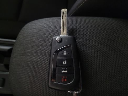 Used 2023 Toyota Corolla LE FWD image 32