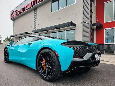 Used 2025 McLaren Artura Spider image 21