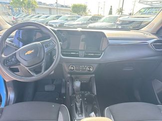 Used 2024 Chevrolet TrailBlazer LS w/ LS Convenience Package FWD video 2