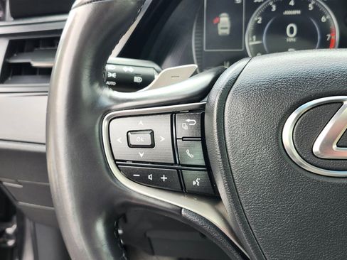 Used 2022 Lexus ES 250 w/ Premium Package image 31