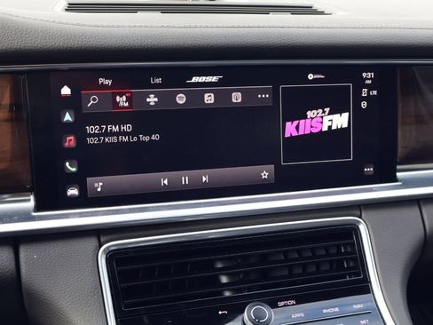 Certified 2023 Porsche Panamera Platinum Edition image 17