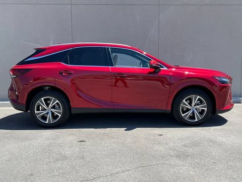 Used 2025 Lexus RX 350 FWD w/ Technology Package image 5