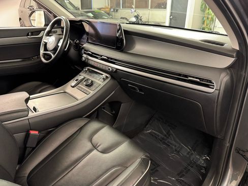 Used 2023 Hyundai Palisade SEL w/ Premium Package image 44