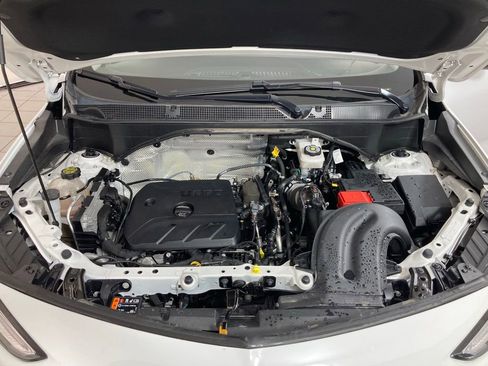 Used 2024 Buick Encore GX Sport Touring image 27