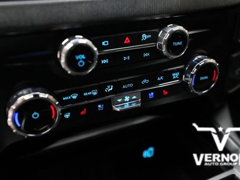 New 2026 Ford F350 Platinum image 24