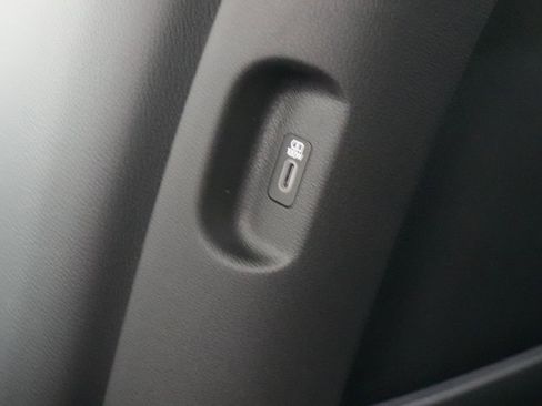 Used 2026 Hyundai Palisade Limited image 23