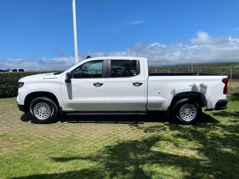 Used 2025 Chevrolet Silverado 1500 W/T w/ WT Value Package RWD image 4