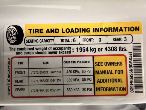 Used 2025 Ford F350 XLT w/ Black Appearance Package image 33