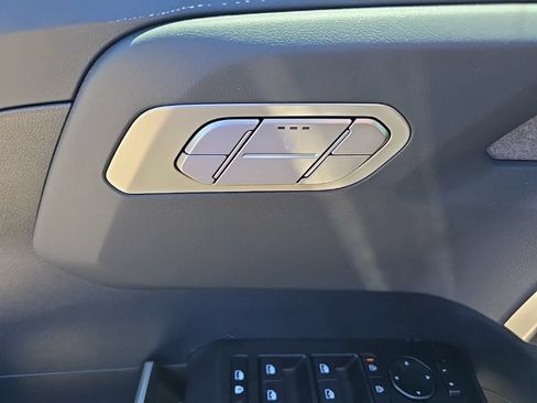 Used 2027 Kia Telluride S AWD/4WD image 12