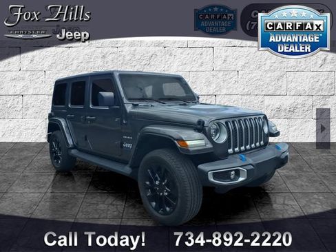 Used 2023 Jeep Wrangler Unlimited Sahara w/ Cold Weather Group AWD/4WD image 1
