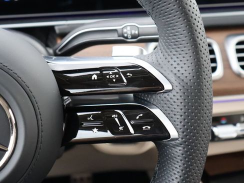 New 2026 Mercedes-Benz GLS 450 4MATIC image 32