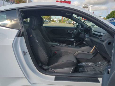 Used 2025 Ford Mustang GT image 13