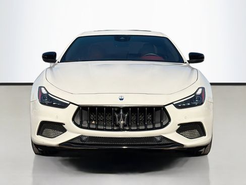 Certified 2022 Maserati Ghibli Modena image 8