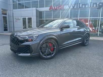 New 2025 Audi RS Q8 performance