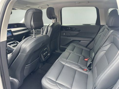 New 2026 Lincoln Nautilus Premier w/ Equipment Group 102A AWD/4WD image 10