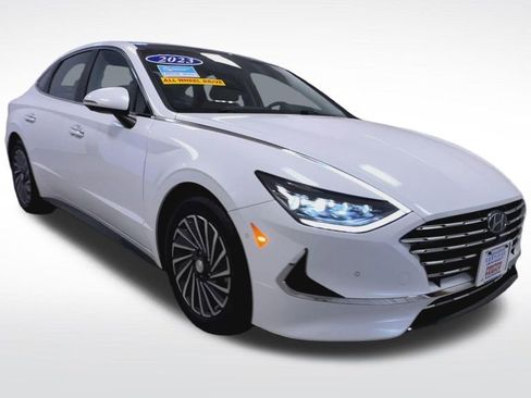 Used 2023 Hyundai Sonata Limited w/ Cargo Package image 17