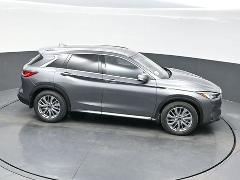Used 2025 INFINITI QX50 Luxe image 23