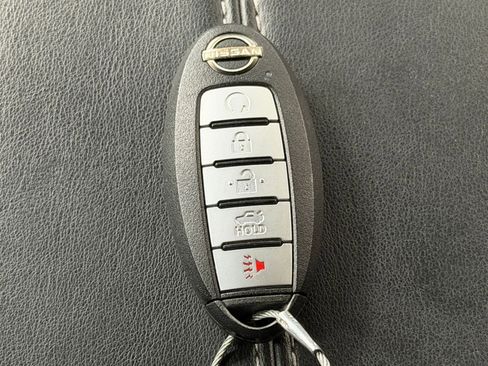 Used 2025 Nissan Altima 2.5 SV FWD image 21