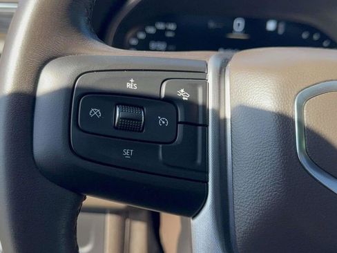 Certified 2023 GMC Yukon XL SLT image 28