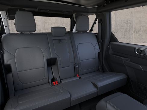 New 2026 Ford Bronco Outer Banks AWD/4WD image 11