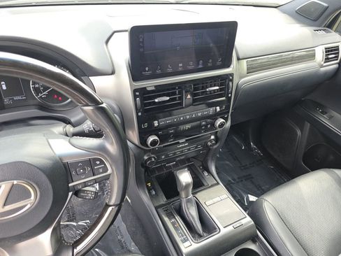 Certified 2023 Lexus GX 460 Luxury w/ Sport Design Package AWD/4WD image 24