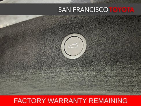 Used 2026 Tesla Model Y Long Range image 35