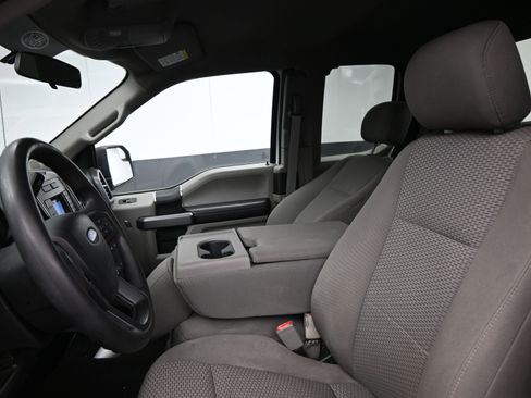 Used 2018 Ford F150 XLT image 16