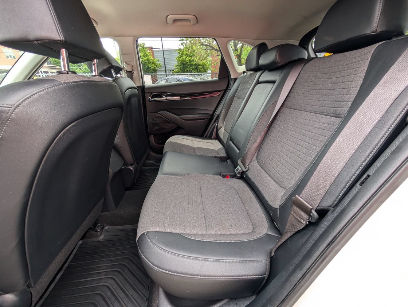 Used 2021 Kia Seltos S AWD/4WD image 17