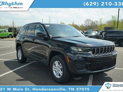 New 2025 Jeep Grand Cherokee Laredo w/ Luxury Tech Group I