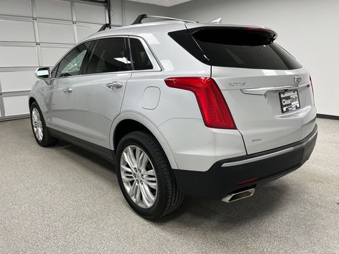 Used 2019 Cadillac XT5 Premium Luxury AWD/4WD image 7