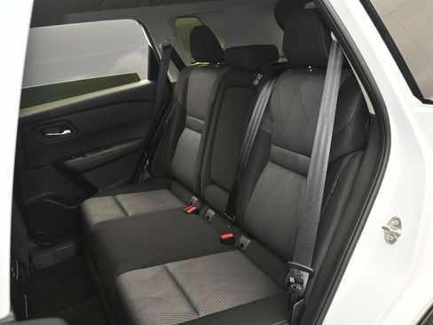 Certified 2026 Nissan Rogue SV AWD/4WD image 23