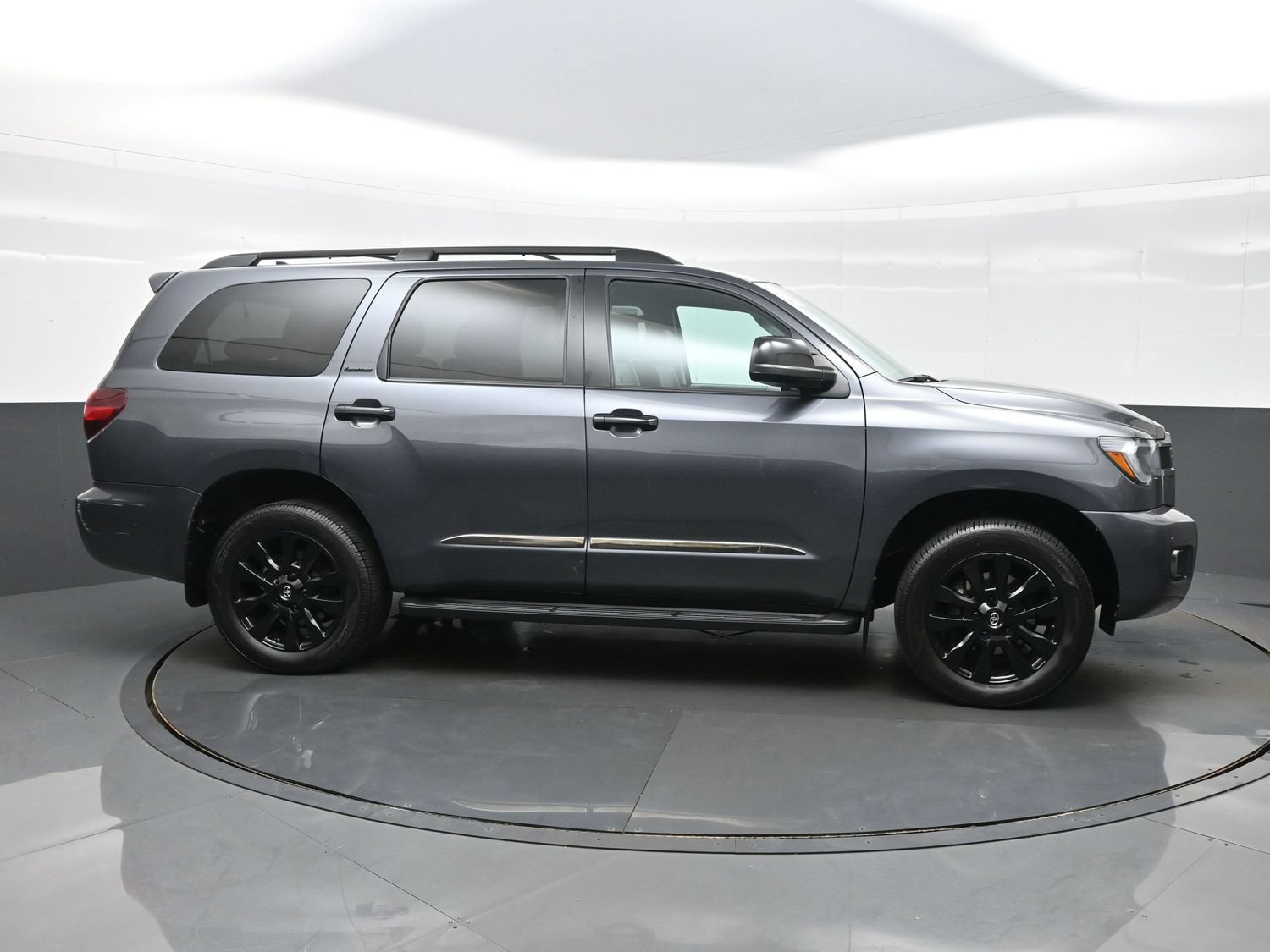 Used 2021 Toyota Sequoia Nightshade w/ Safety & Convenience Package AWD/4WD image 7