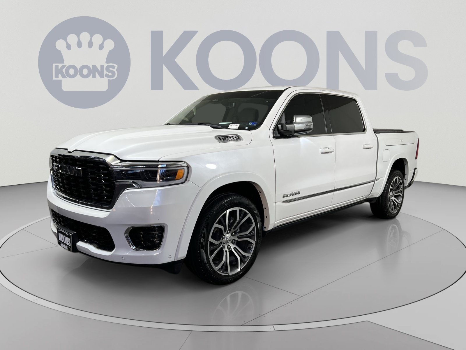 Used 2025 RAM 1500 Tungsten w/ Trailer Tow Group AWD/4WD image 5
