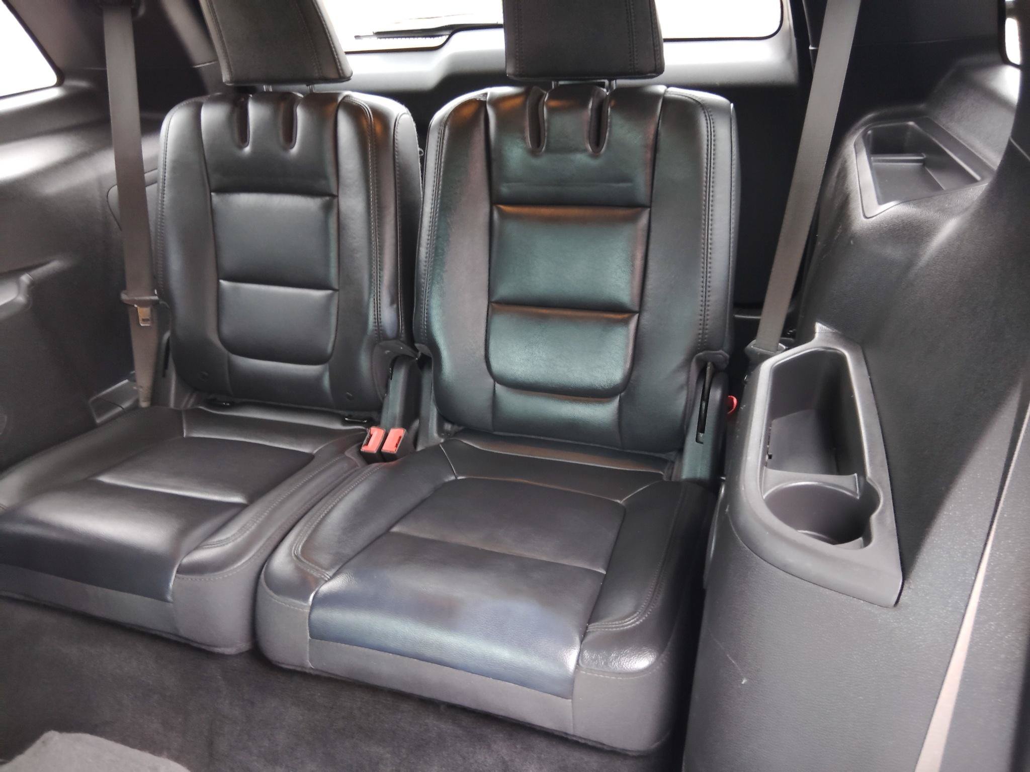 Used 2011 Ford Explorer XLT w/ 202A Rapid Spec Order Code FWD image 23