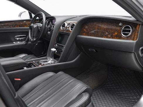 Used 2014 Bentley Flying Spur W12 image 41