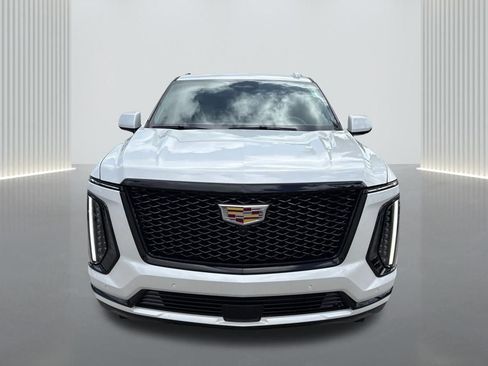 Certified 2025 Cadillac Escalade ESV Sport Platinum AWD/4WD image 2