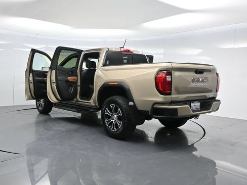 Used 2023 GMC Canyon AT4 w/ AT4 Premium Package AWD/4WD image 48