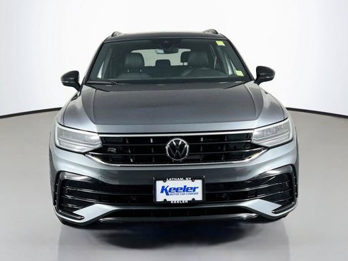 Used 2024 Volkswagen Tiguan SE R-Line AWD/4WD image 9