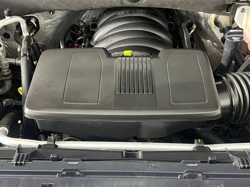 Used 2023 GMC Sierra 1500 SLE image 35