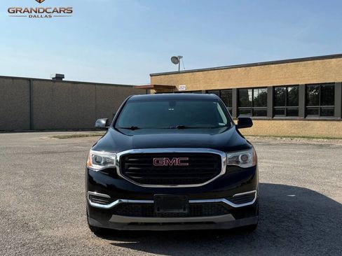 Used 2019 GMC Acadia SLE image 2